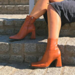 botines tacón alto angel alarcon