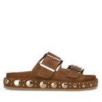 Sandalias Suede Caramel Tachuelas Alma En Pena