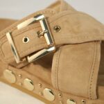 Sandalias Suede Sand Tachuelas Alma En Pena - Imagen 4